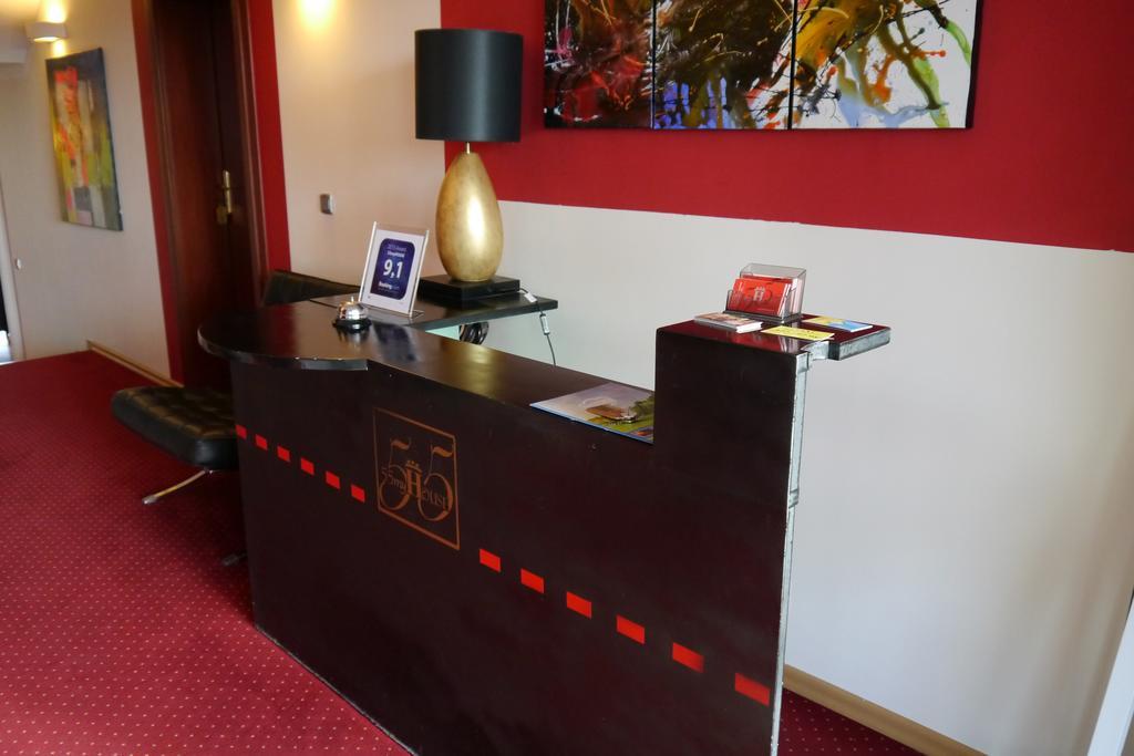 55Myhouse Hotel Mikołajki Eksteriør billede